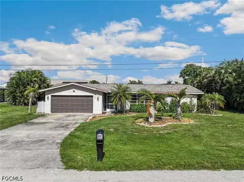 4917 Triton Ct W, Cape Coral, FL 33904