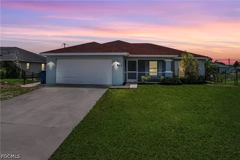 821 Casino Ave, Lehigh Acres, FL 33971