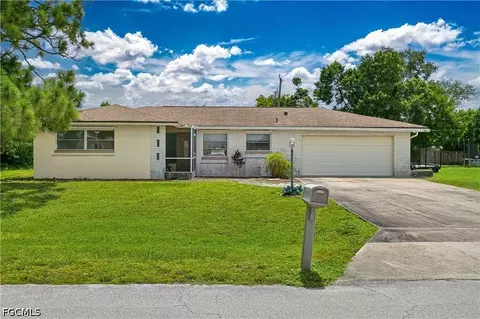 1514 SE 43rd St, Cape Coral, FL 33904