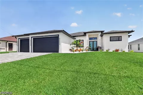 1417 SW 24th St, Cape Coral, FL 33991