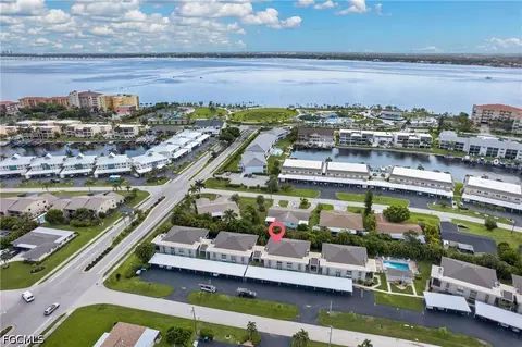 4205 SE 19th Ave #203, Cape Coral, FL 33904