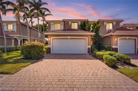 9829 Roundstone Cir, Fort Myers, FL 33967