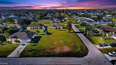 1322 SW 34th St, Cape Coral, FL 33914
