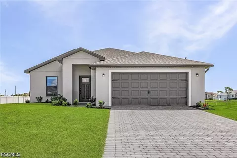 3105 45th St, Lehigh Acres, FL 33976
