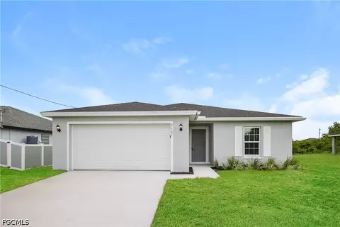 3107 14th St SW, Lehigh Acres, FL 33976