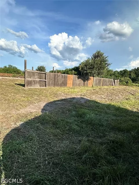 1802 Fitch Ave, Lehigh Acres, FL 33972