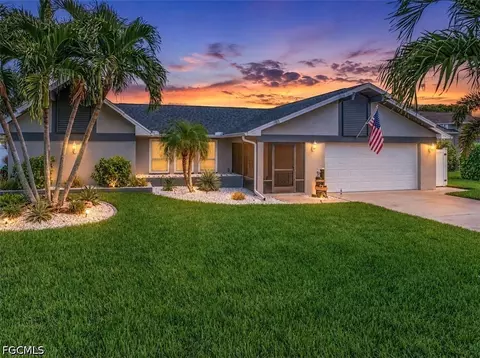 1017 SE 36th Ter, Cape Coral, FL 33904