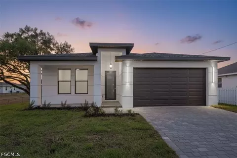 4117 12th St SW, Lehigh Acres, FL 33976