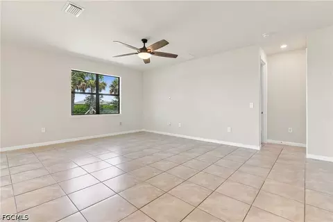 Living - 3721 E Hampton Cir, Alva, FL 33920 photo 5 of 7