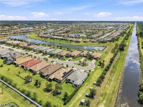 View/Area - 3721 E Hampton Cir, Alva, FL 33920 photo 6 of 10