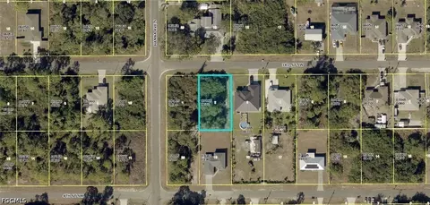 2725 3rd St SW, Lehigh Acres, FL 33976