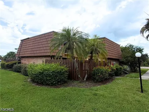 165 Park Meadows Dr #3, Fort Myers, FL 33907