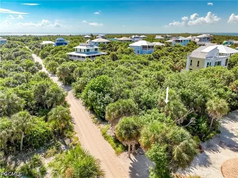 View/Area - 4531 Conch Shell Dr, Captiva, FL 33924 photo 6 of 26