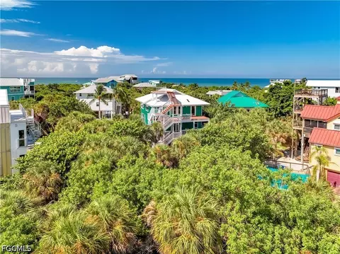 View/Area - 4531 Conch Shell Dr, Captiva, FL 33924 photo 14 of 26