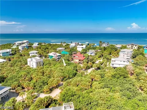 View/Area - 4531 Conch Shell Dr, Captiva, FL 33924 photo 3 of 26