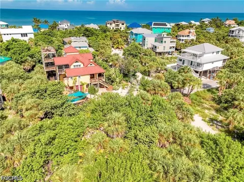 View/Area - 4531 Conch Shell Dr, Captiva, FL 33924 photo 4 of 26