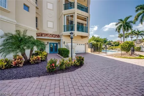11160 Harbour Yaht T Ct #C, Fort Myers, FL 33908