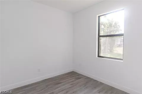 Bedroom - 8038 Rolling Cir, Labelle, FL 33935 photo 11 of 12