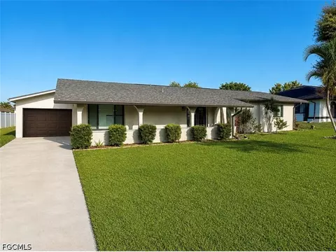 4233 SW 1st Ave, Cape Coral, FL 33914