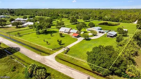 55005510 Pangola Rd, Fort Myers, FL 33905