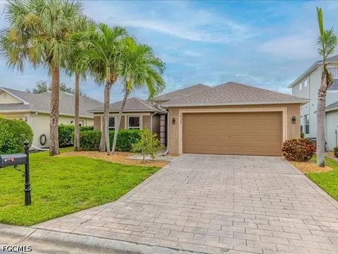 14565 Calusa Palms Dr, Fort Myers, FL 33919