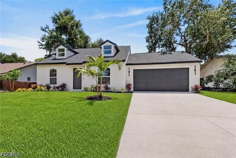 9100 Aster Rd, Fort Myers, FL 33967