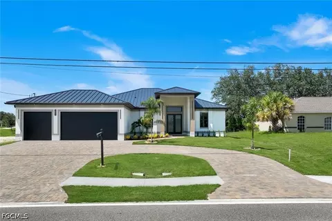 2617 Ceitus Pkwy, Cape Coral, FL 33991