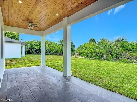 Exterior - 105 Ruby Ave N, Lehigh Acres, FL 33971 photo 2 of 4