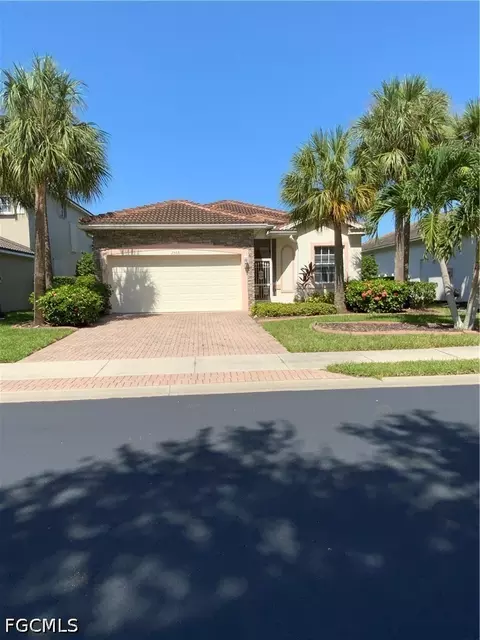 2565 Deerfield Lake Ct, Cape Coral, FL 33909