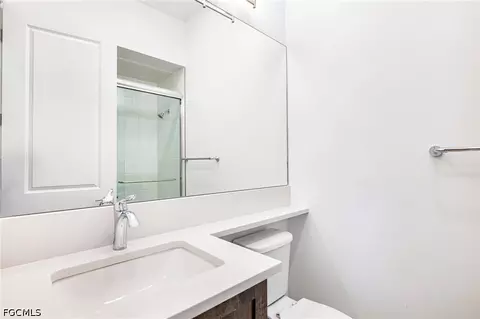 Bath - 21120 Teak Tree Ter, Estero, FL 33928 photo 1 of 4