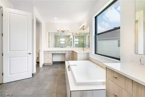 Bath - 21120 Teak Tree Ter, Estero, FL 33928 photo 3 of 4