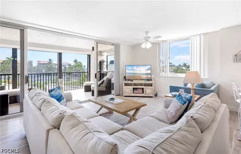 4745 Estero Blvd #104, Fort Myers Beach, FL 33931