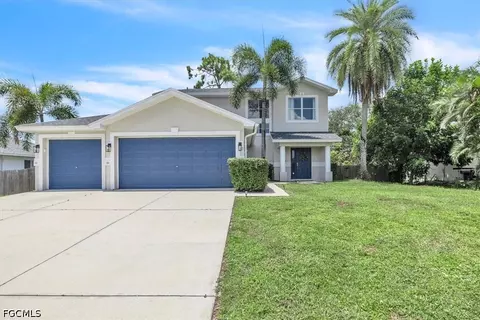 17404 Delaware Rd, Fort Myers, FL 33967