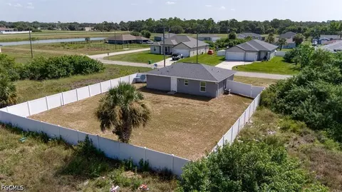 View/Area - 3113 Pebble Ln, Labelle, FL 33935 photo 2 of 10