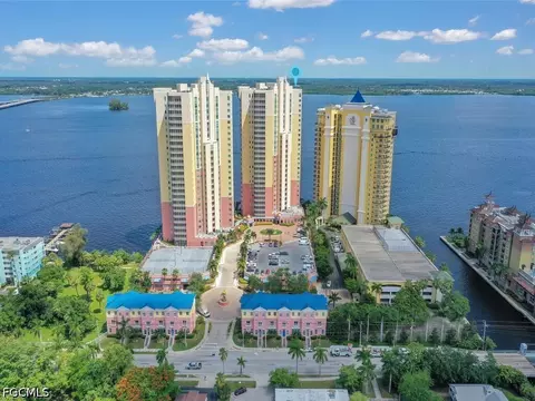 2745 1st St #1006, Fort Myers, FL 33916
