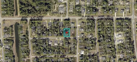 919 Avery St, Lehigh Acres, FL 33974
