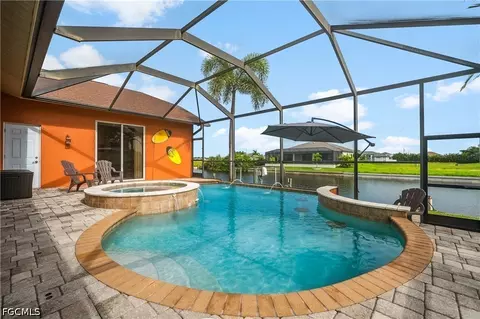 3319 NW 5th Ter, Cape Coral, FL 33993