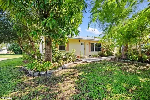 3680 Mango St, Saint James City, FL 33956