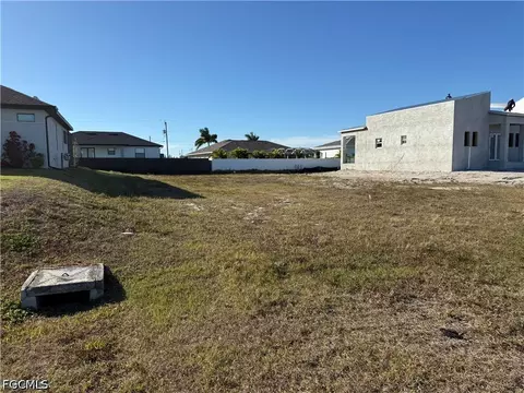 4008 Old Burnt Store Rd N, Cape Coral, FL 33993