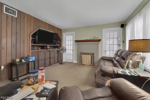 Living - 236 E Arcade Ave, Clewiston, FL 33440 photo 1 of 1