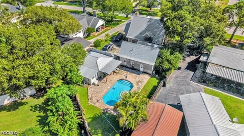 View/Area - 236 E Arcade Ave, Clewiston, FL 33440 photo 4 of 6