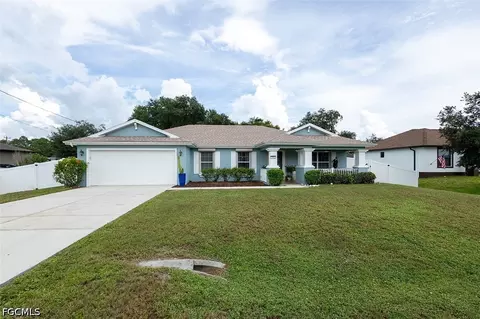 715 Zendor Ave, Fort Myers, FL 33913
