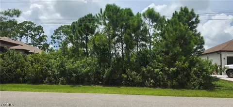 8165 Agate St, Port Charlotte, FL 33981