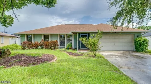 3609 SE 2nd Pl, Cape Coral, FL 33904
