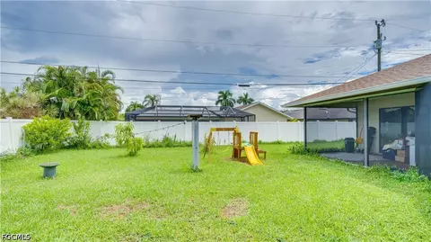3609 SE 2nd Pl, Cape Coral, FL 33904