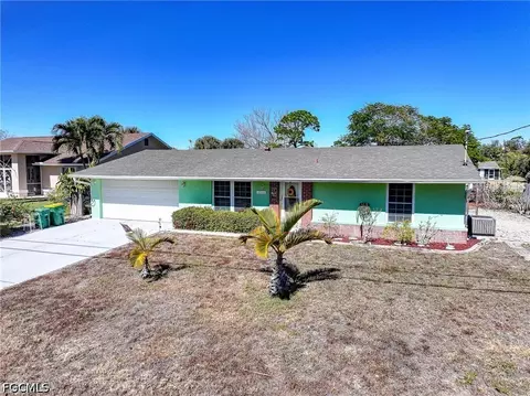 18366 Burkholder Cir, Port Charlotte, FL 33948