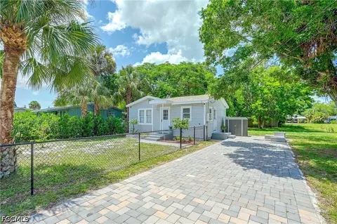 26900 N Riverside Dr, Bonita Springs, FL 34135