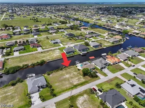 3418 NW 19th St, Cape Coral, FL 33993