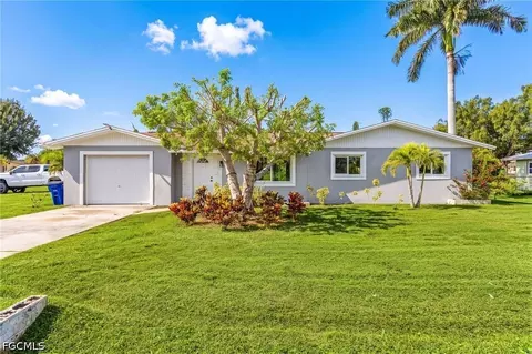 164 Coral Dr, Fort Myers, FL 33905