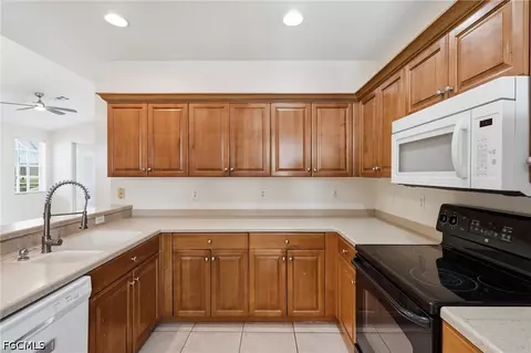 4327 Avian Ave, Fort Myers, FL 33916